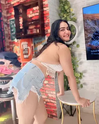 escort-near-courtyard-marriott-gurgaon.webp<br />
